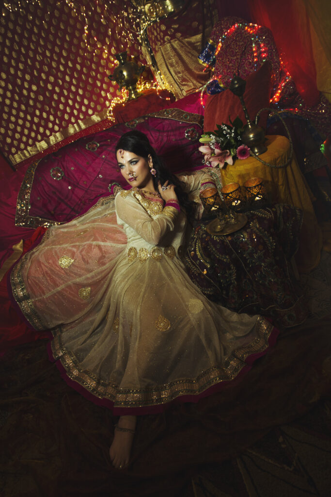 Jamila Dancer, Bollywoodi treener
